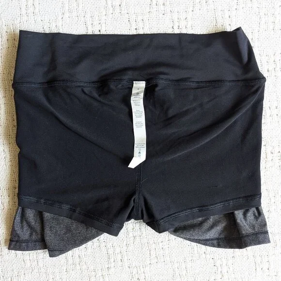 Lululemon Gray Black Hot N’ Sweaty Athletic Skirt Hot Yoga Size 6 - Picture 10 of 10